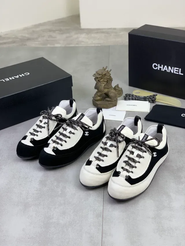 Chanel Black and White Suede Textile Contrast Lifestyle Sneaker 2