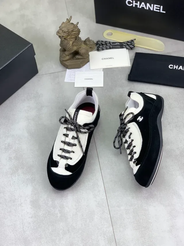 Chanel Black and White Suede Textile Contrast Lifestyle Sneaker 6