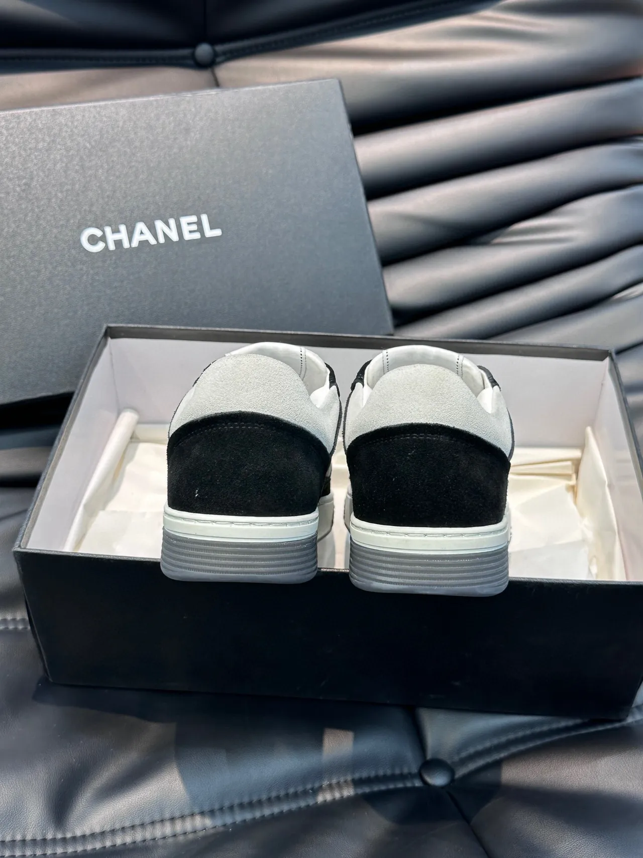 Chanel Black White Low-Top Suede-and-Leather Panelled Lifestyle Sneakers 8