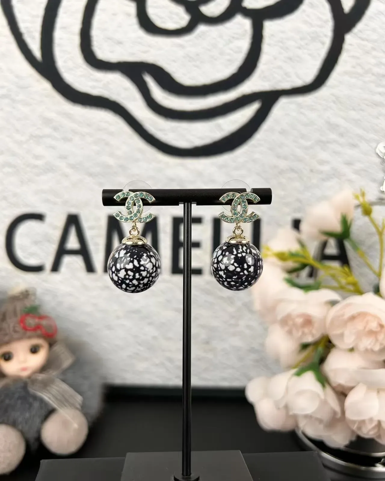 Chanel Black White Speckled Resin Sphere Gold-Tone Drop Construction Earrings 5