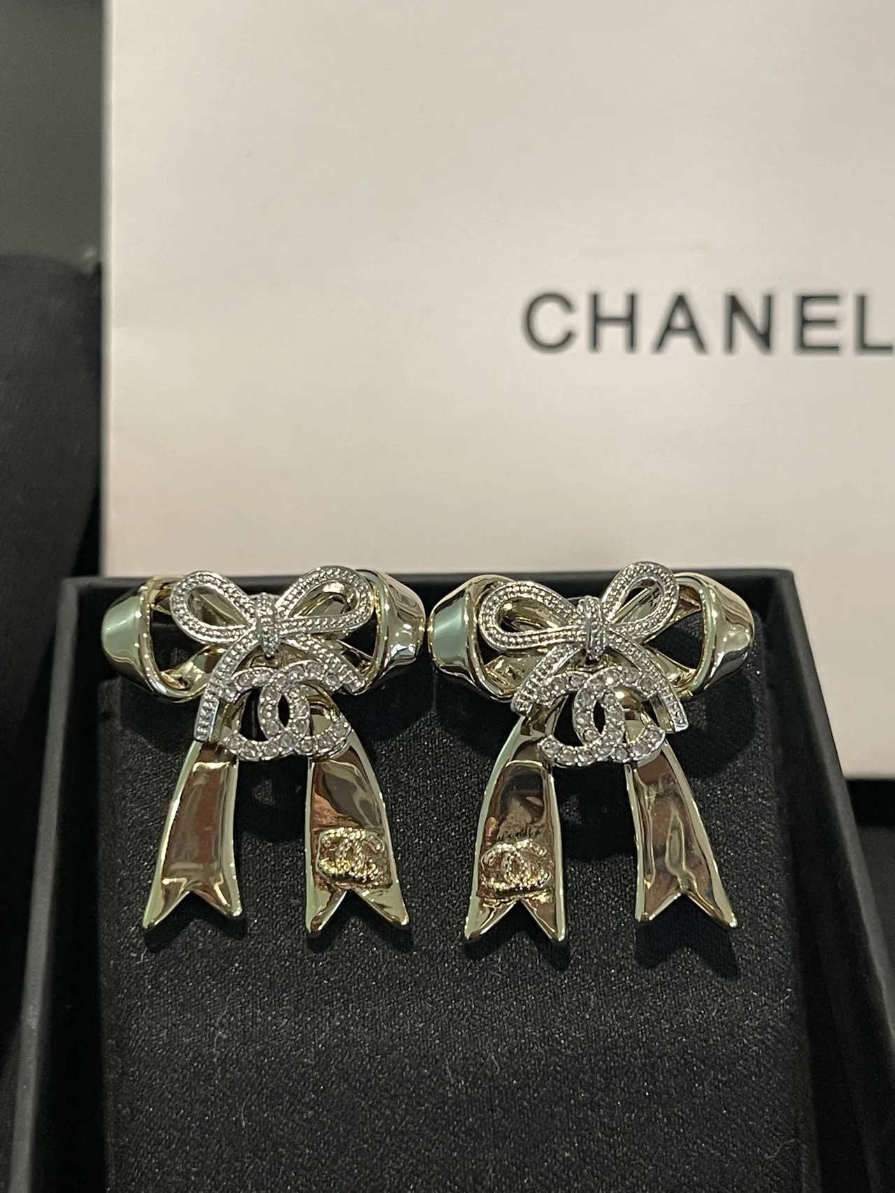 Chanel Bow Silver White Crystal-Pavé Earrings 4