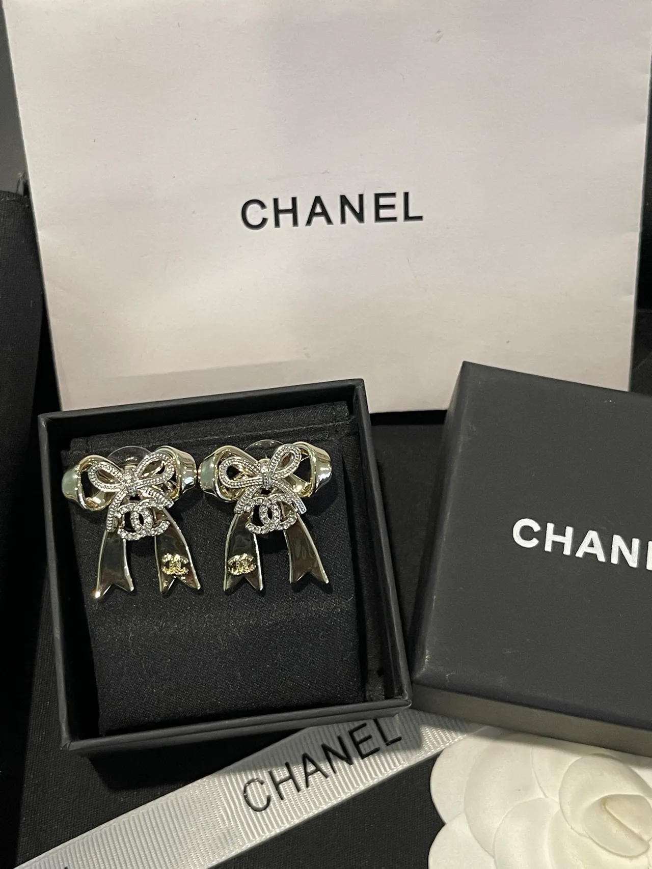 Chanel Bow Silver White Crystal-Pavé Earrings 7