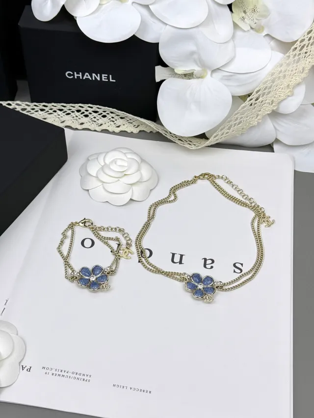Chanel Camélia Flor Esmalte Azul Dorado Doble Cadena Collar 2