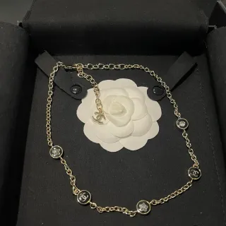 Chanel Camellia Chain Necklace Gold White Circular CC-Logo Charms Necklace