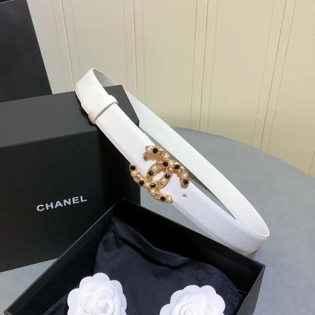 Chanel CC Belt White Gold Embellished Interlocking Buckle Pearl And Crystal Detail Leather Belt 6