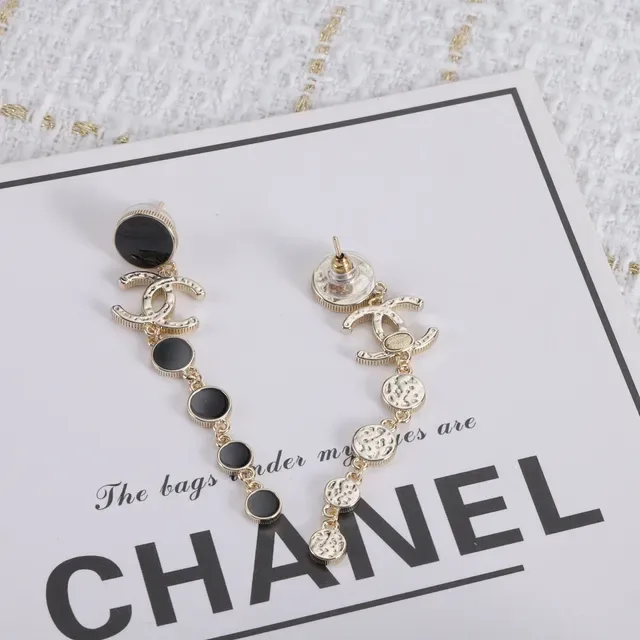 Chanel CC Drop Black Gold Interlocking Logo Graduated Disc Drops Earrings 4