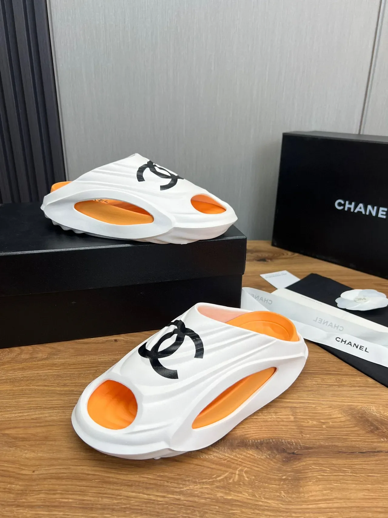 Chanel CC Slide White Orange Molded Rubber-Like Upper Interlocking Logo Slippers 5