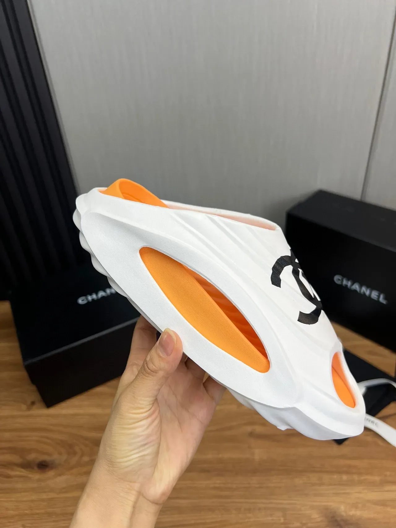 Chanel CC Slide White Orange Molded Rubber-Like Upper Interlocking Logo Slippers 7