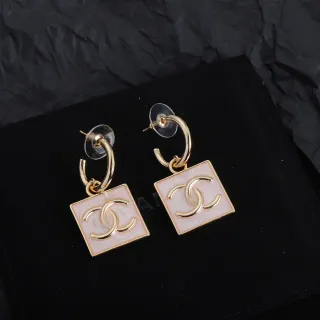 Chanel CC Square गुलाबी एमेल Gold-Tone लटकता कान की मूंगरियाँ