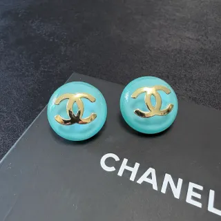 Chanel CC Stud 蓝色金色圆形搪瓷耳环