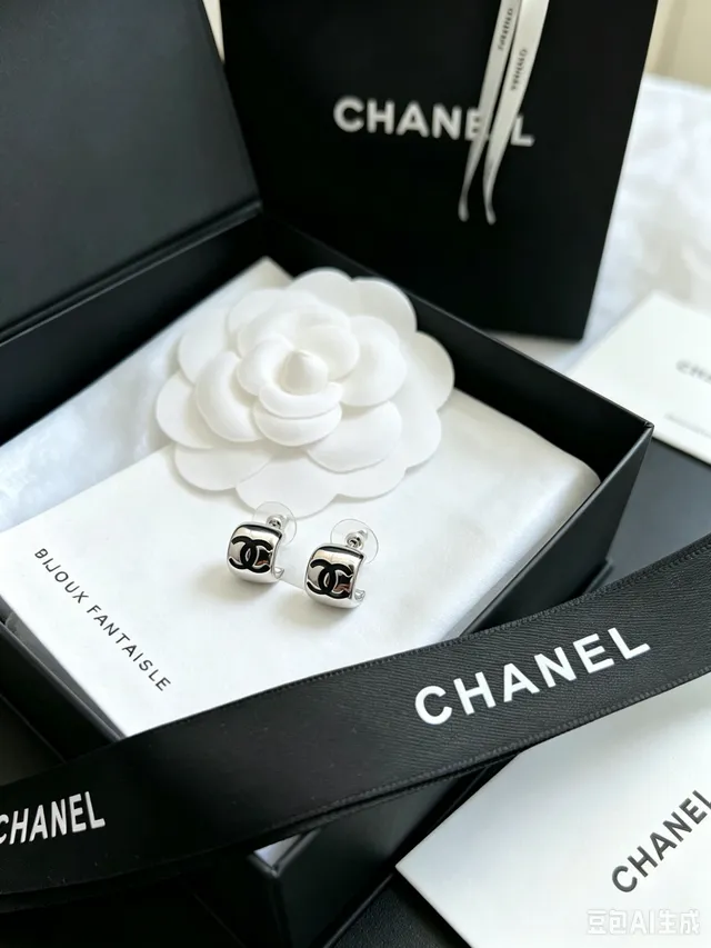 Chanel Classic CC Hoop Silver Black Square Studs Interlocking Logo Earrings 5