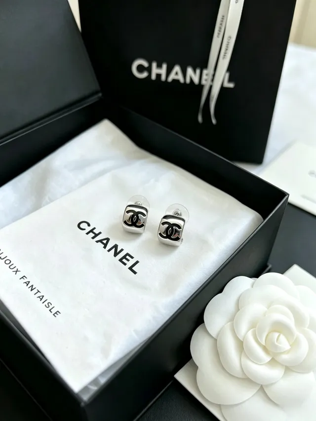 Chanel Classic CC Hoop Silver Black Square Studs Interlocking Logo Earrings 7