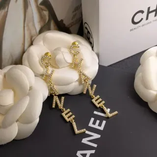 Chanel 标志字母 珍珠耳环