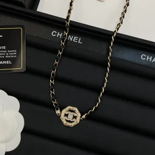 Chanel अष्टकोणीय CC Medallion चेन नेकलेस