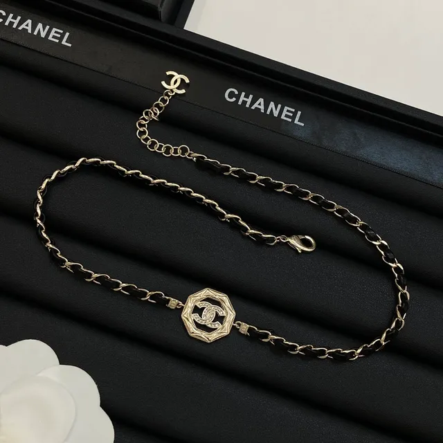Chanel Octagonal CC Medallion Chain Necklace 4