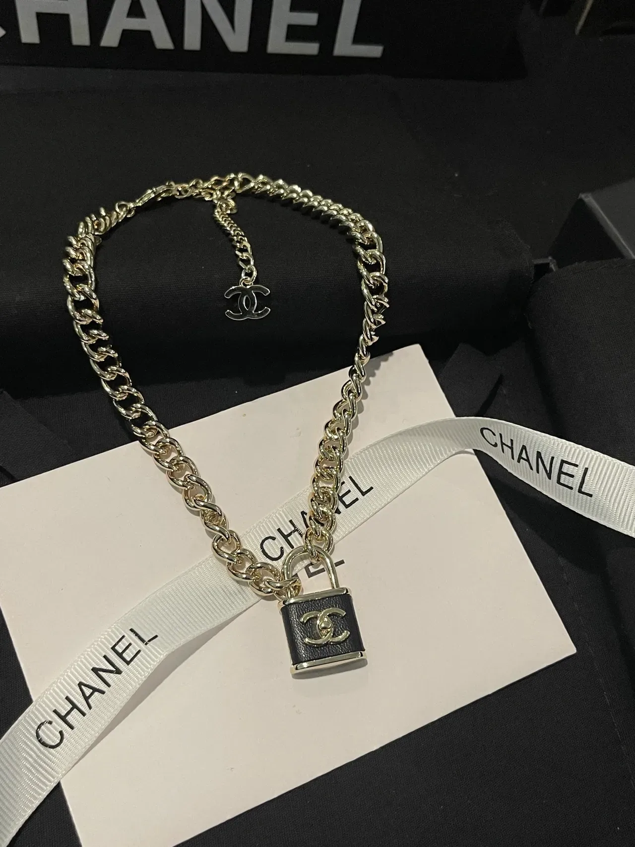 Chanel Padlock Pendant Silver-Tone Chain Necklace 7