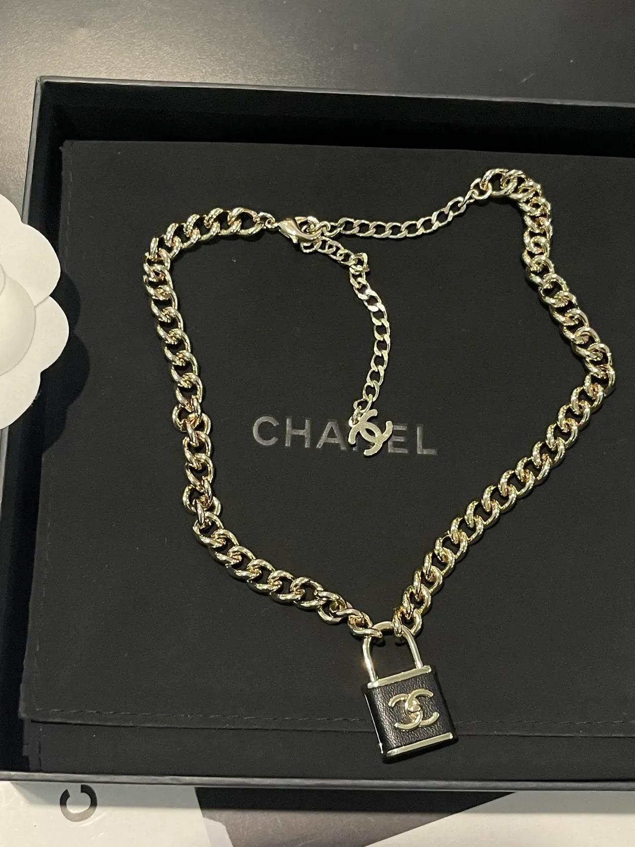 Chanel Padlock Pendant Silver-Tone Chain Necklace 8