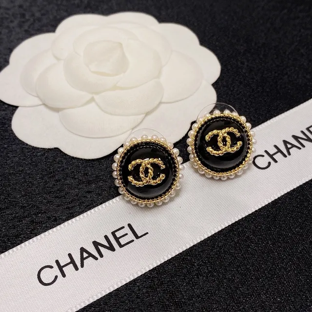 Chanel Pearl-Bezeled CC Logo Stud Earrings 3