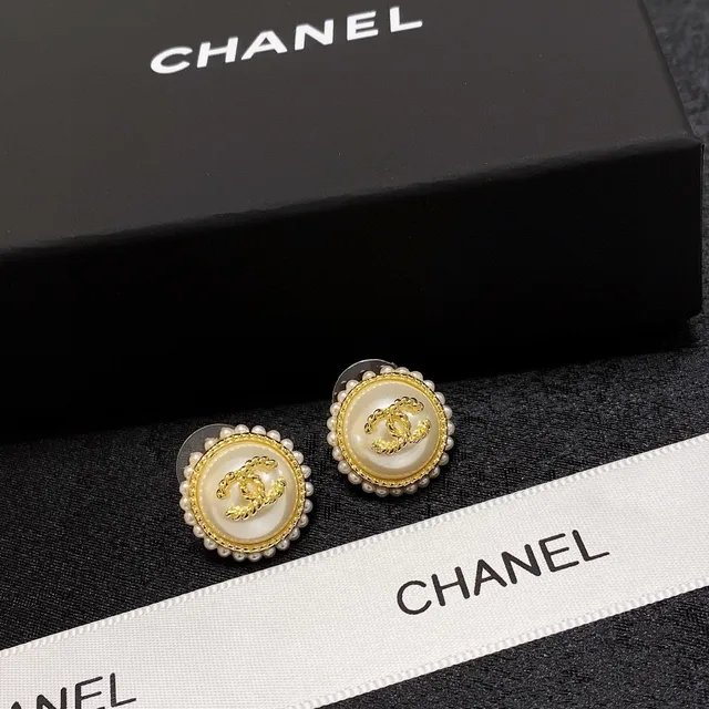 Chanel Pearl-Bezeled CC Logo Stud Earrings 4