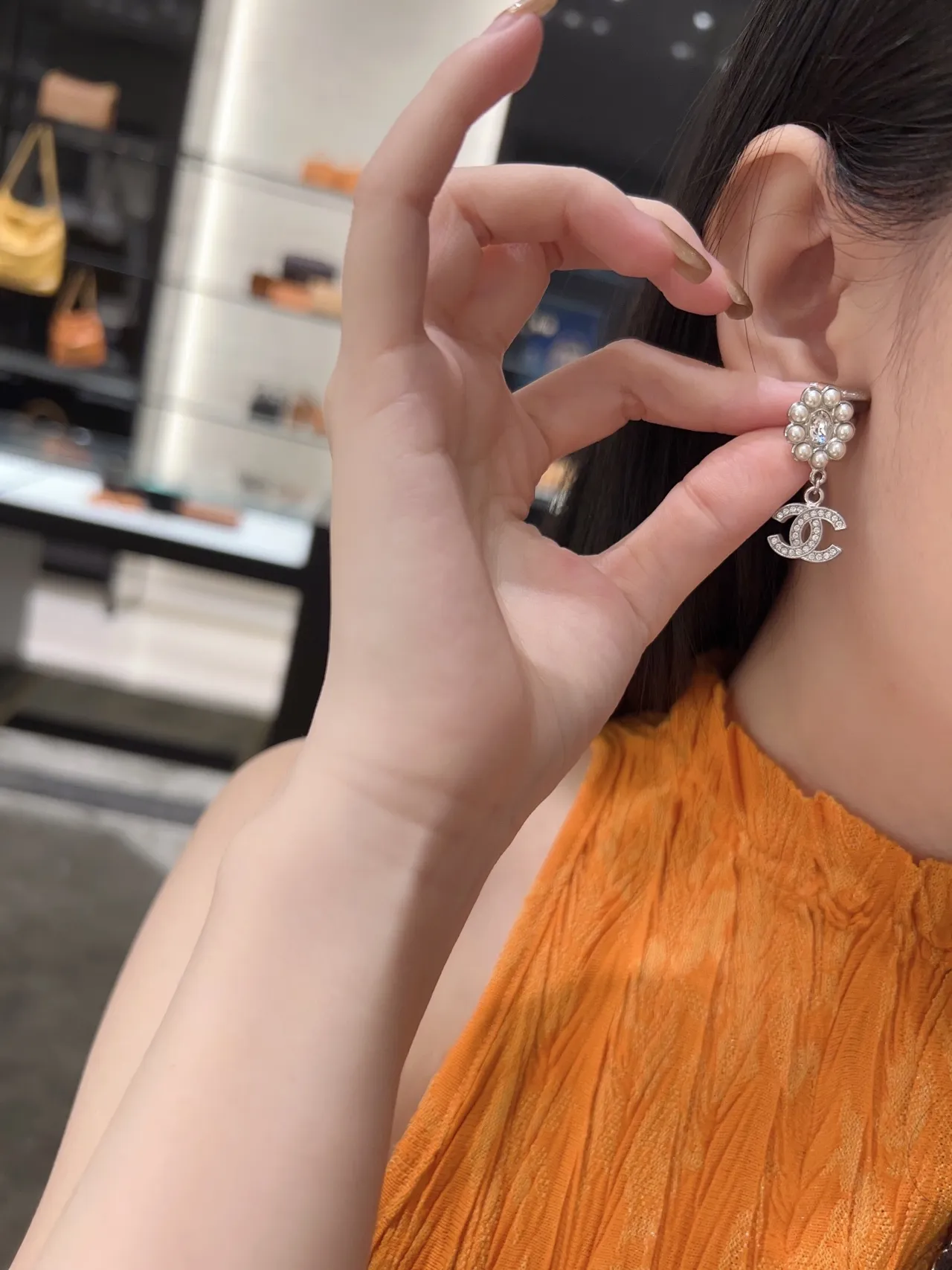 Chanel Pearl Flower CC Drop Earrings 7