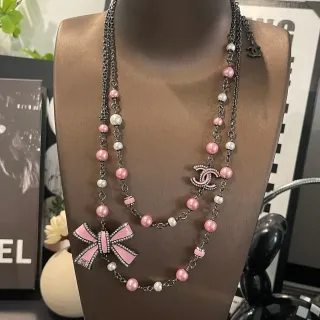 Chanel Pink and White Pearl Bead CC Logo Bow Necklace