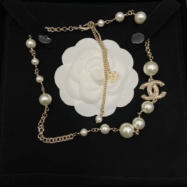 Chanel Silver White Pearl-Strung Interlocking CC Logo Necklace 6