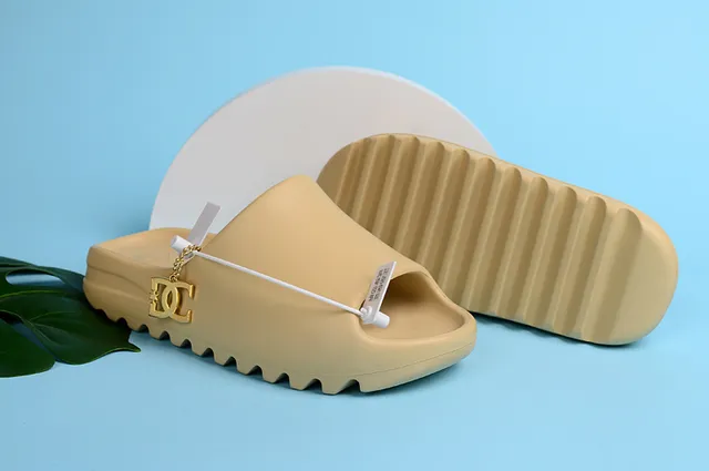 Chanel Slide Beige CC-Chain Slippers 6