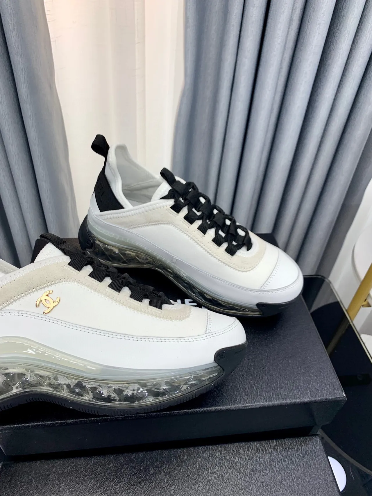 Chanel White Black Bubble Sole Interlocking CC Logo Chunky Sneakers 5