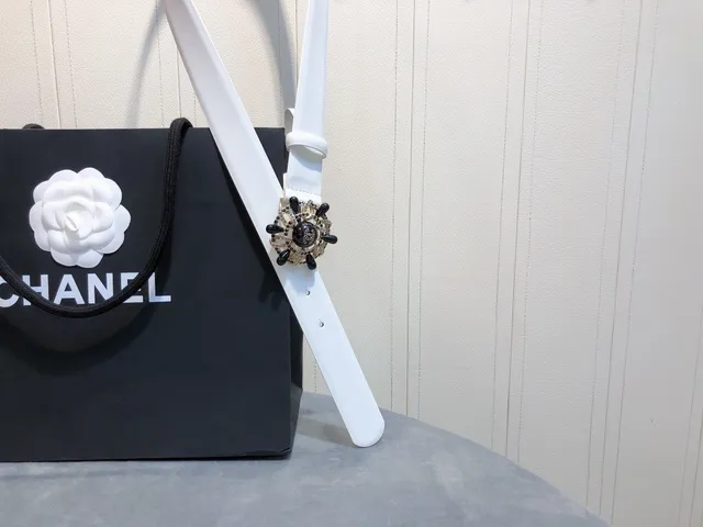 Chanel White Black Smooth Strap Ornate Camellia-Inspired Buckle Leather Belt 6