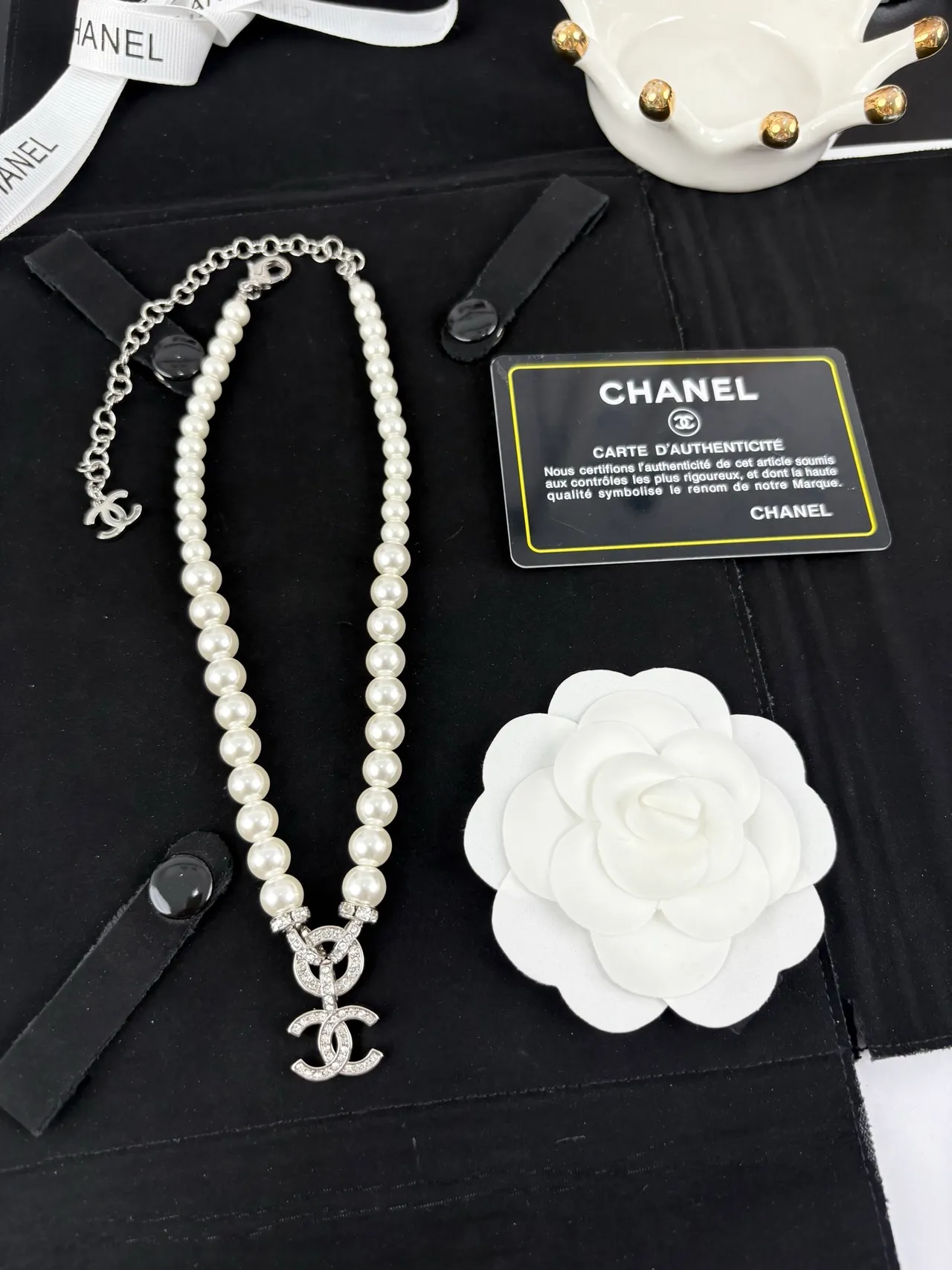 Chanel White Silver Pearl Strand Interlocking CC Logo Necklace 2