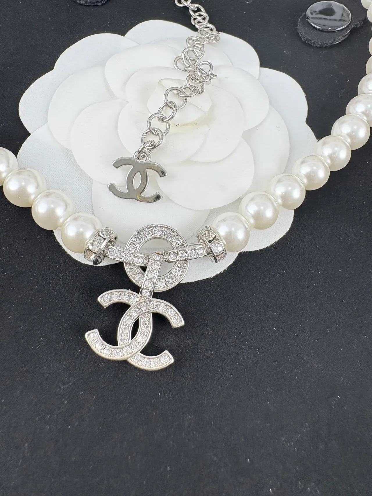 Chanel White Silver Pearl Strand Interlocking CC Logo Necklace 6