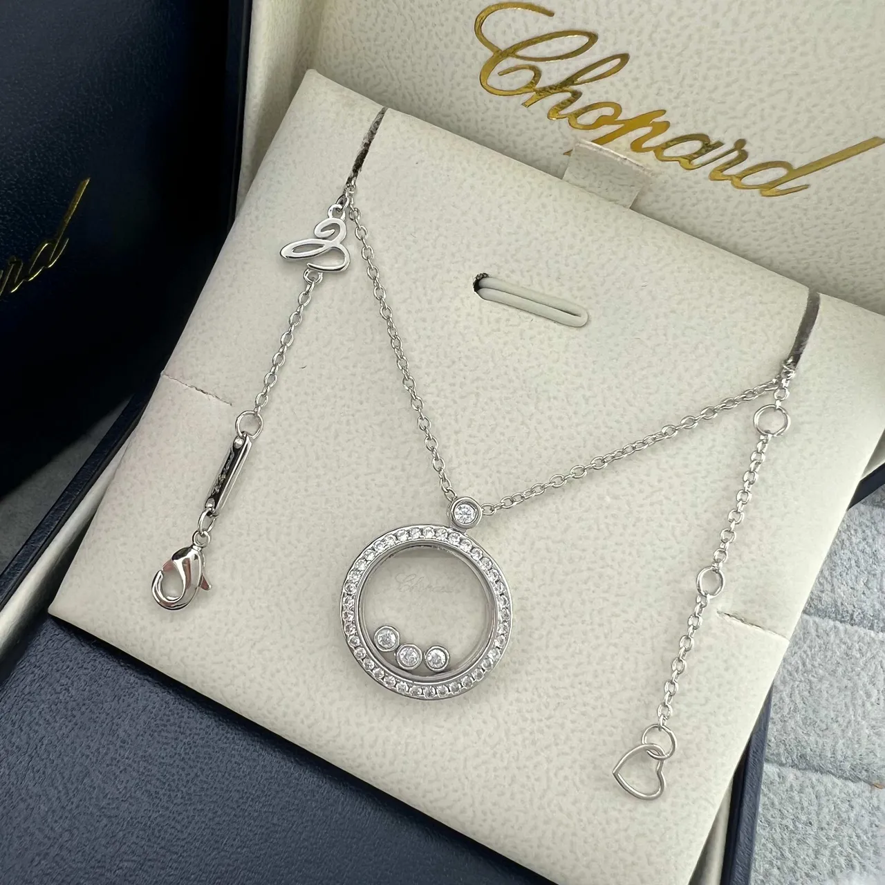 Chopard Happy Diamonds Circular Pavé Diamond Pendant Necklace 4