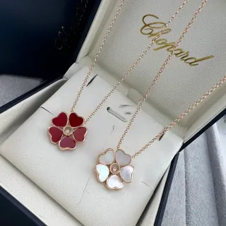 Chopard Happy Hearts Red White Five-Petal Heart-Shaped Floral Pendant Rose Gold Setting Necklace