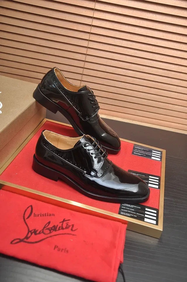 Christian Louboutin Cap-Toe Brogue Oxford Black Brown High-Gloss Patent Leather Oxford Shoes 4
