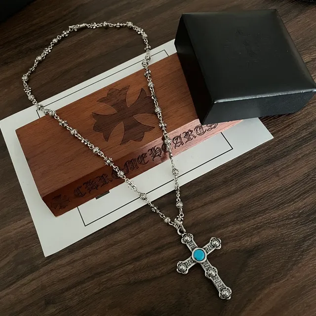 Chrome Hearts Croix Ornée Turquoise Pendentif 5