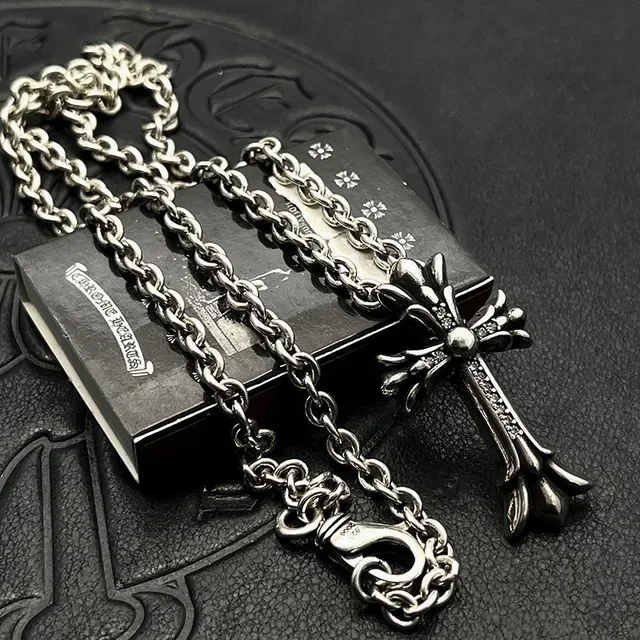 Colar Chrome Hearts Prata Preto Ornamentado Gótico Cruz Fleur-de-Lis Terminales 6