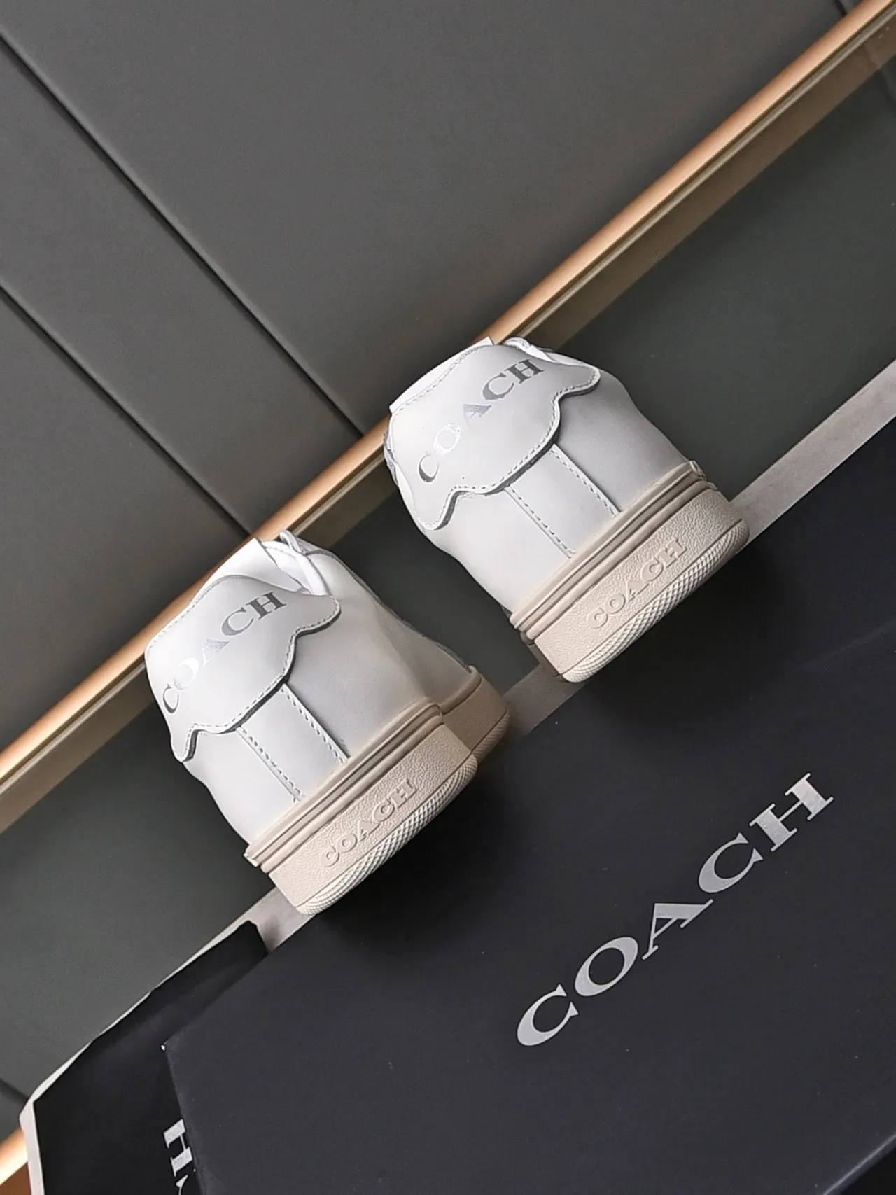 Coach Zapatillas Lifestyle Blanco Beige Cuero Superior Panel Logo Perforado 3