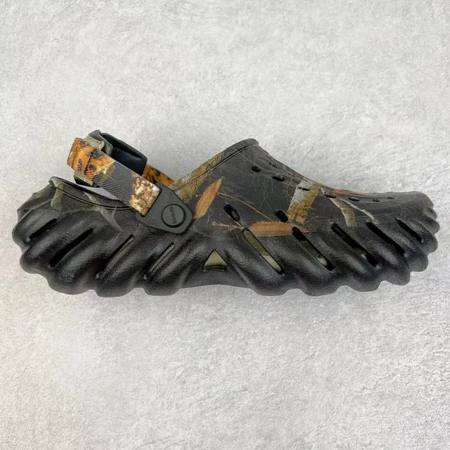 Crocs Black Multicolor Molded Foam Construction Camouflage Leaf Print Clog 1