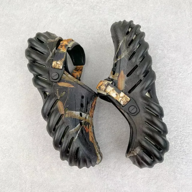 Crocs Black Multicolor Molded Foam Construction Camouflage Leaf Print Clog 8