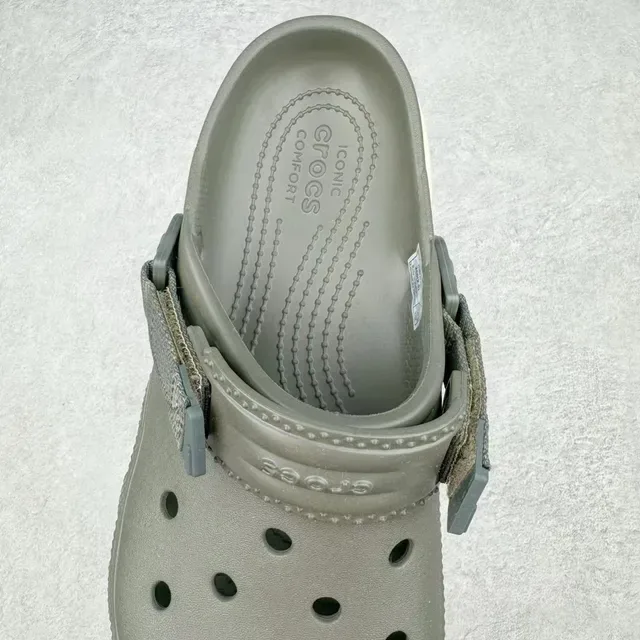 Crocs Echo Clog Army Green Beige Clogs 6