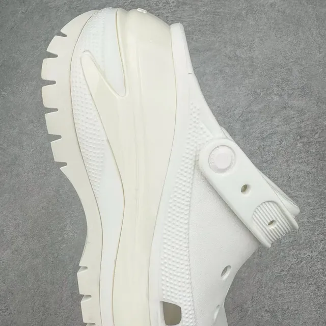 Crocs Echo Clog أوف وايت كلوج منصة 5