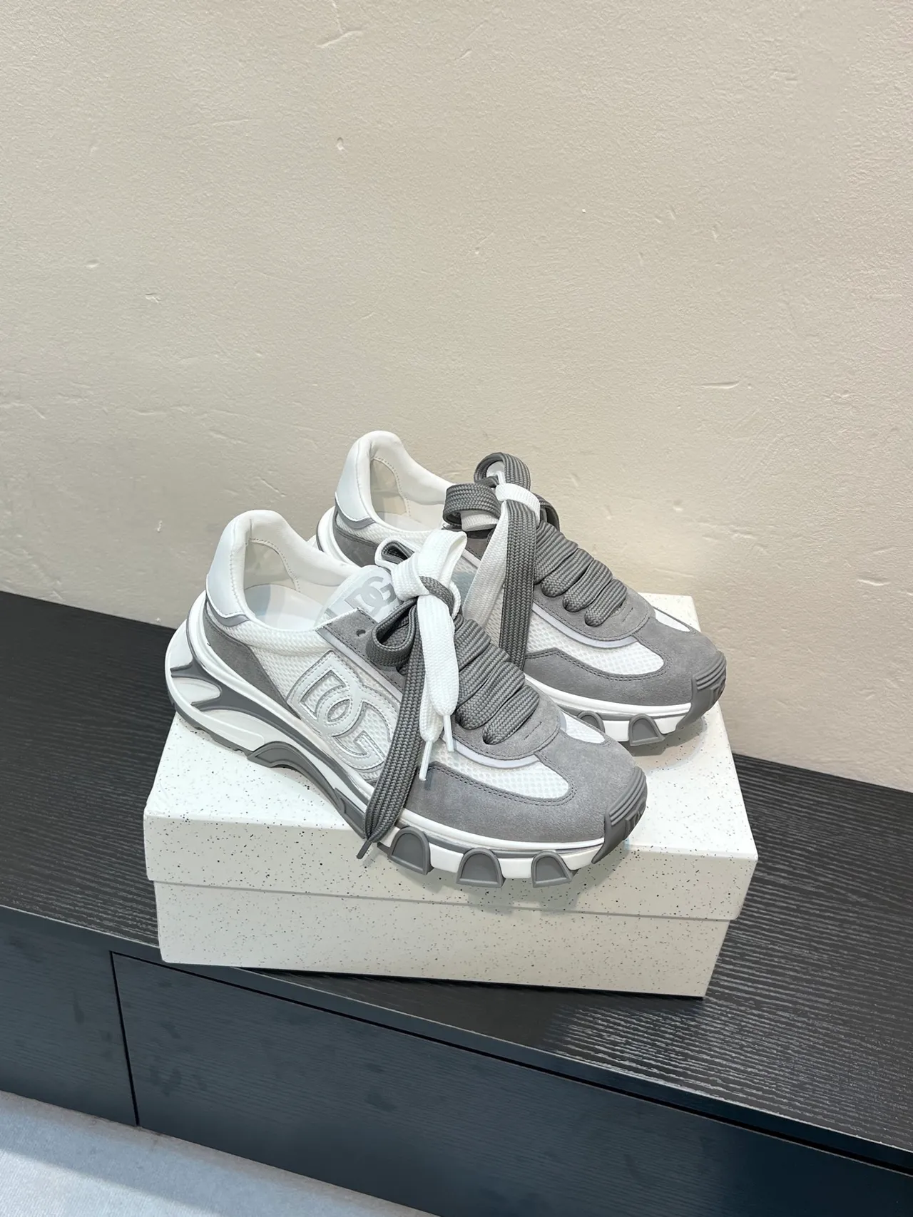 DC Shoes White Gray Platform Sole Mixed-Material Upper Chunky Sneakers 5