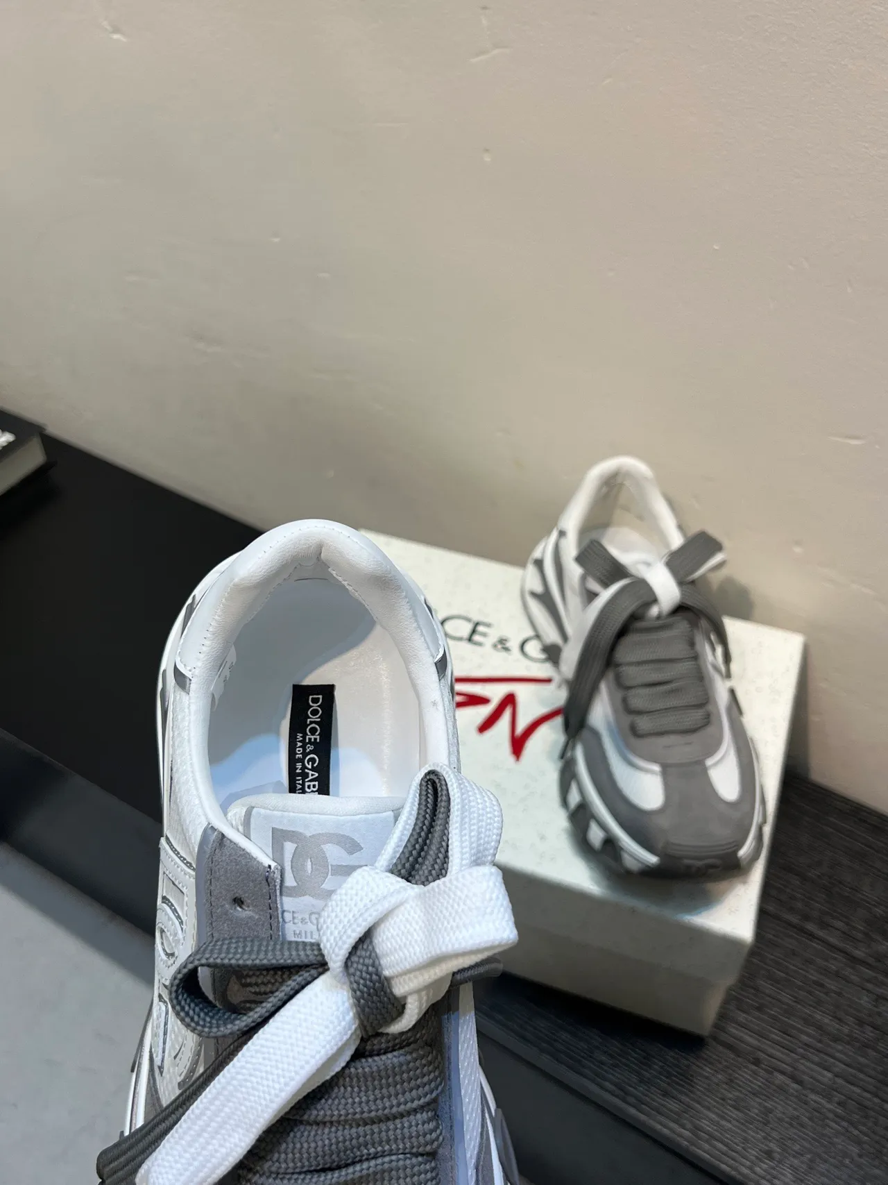 DC Shoes White Gray Platform Sole Mixed-Material Upper Chunky Sneakers 7