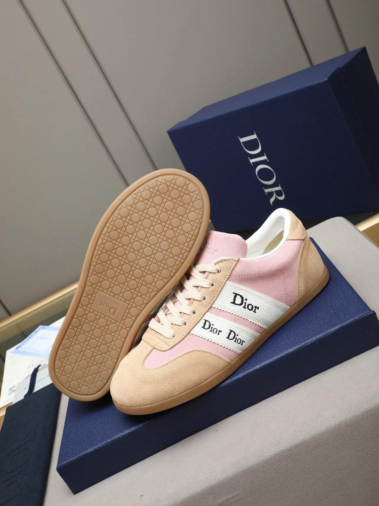 Dior B22 Pink Beige Low-Top Suede Upper Lifestyle Sneakers 4