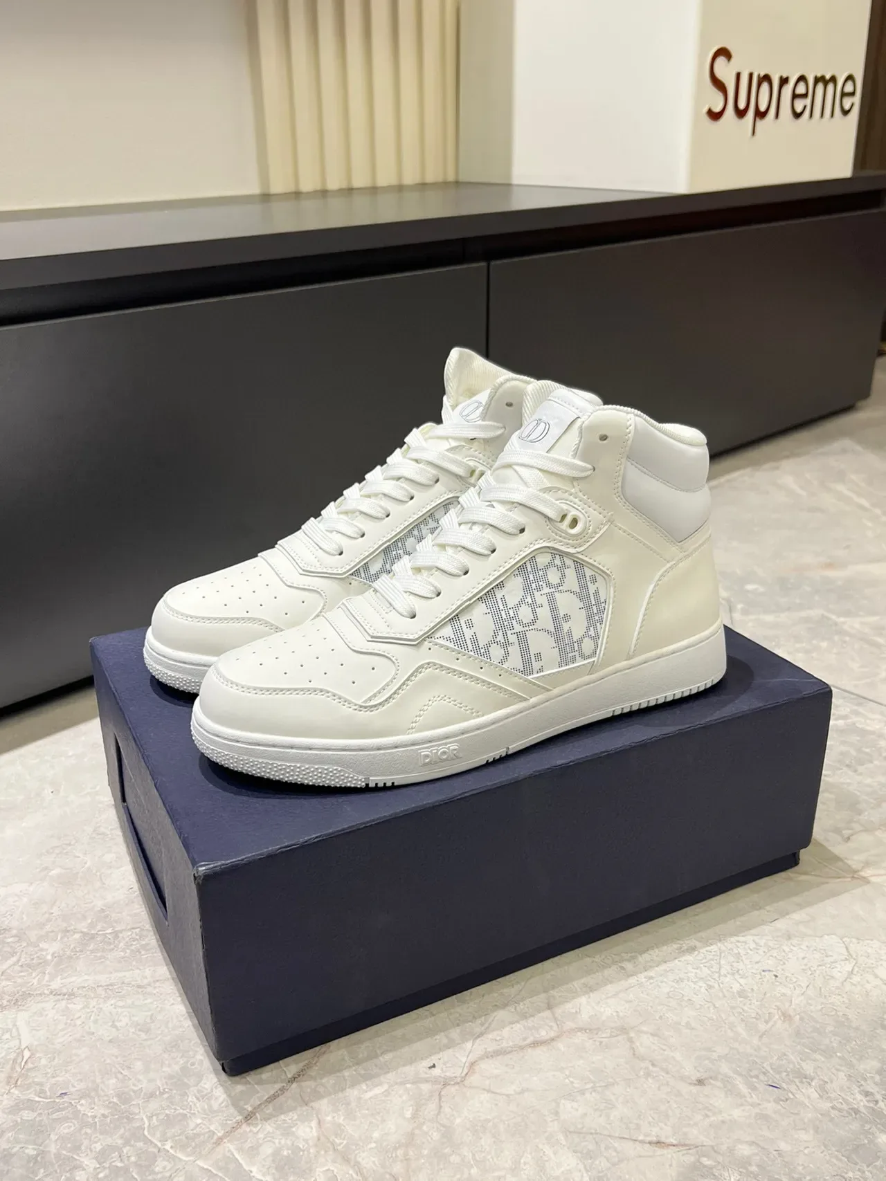 Dior B23 High Off-White Monogram Lifestyle Sneakers 4