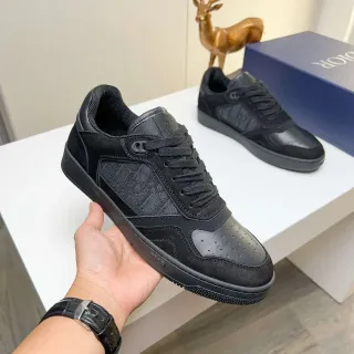 Dior B23 أحادي اللون أسود خليط الخامات سنيكرز لايف ستايل