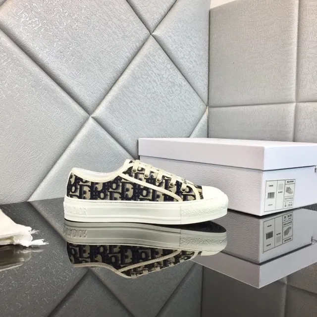 Dior B23 Monogram Navy and Cream Lifestyle Sneakers 5
