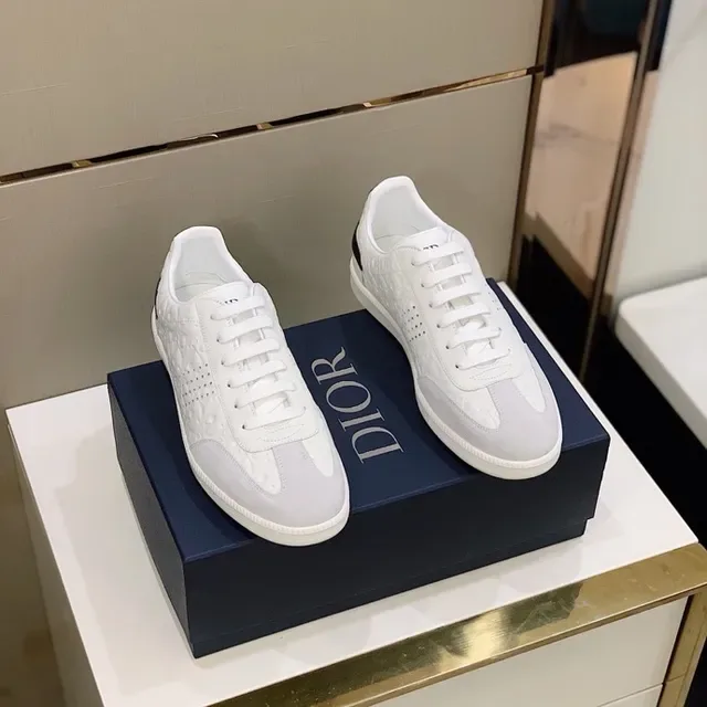 Dior B23 White and Black Embossed Monogram Lifestyle Sneakers 6
