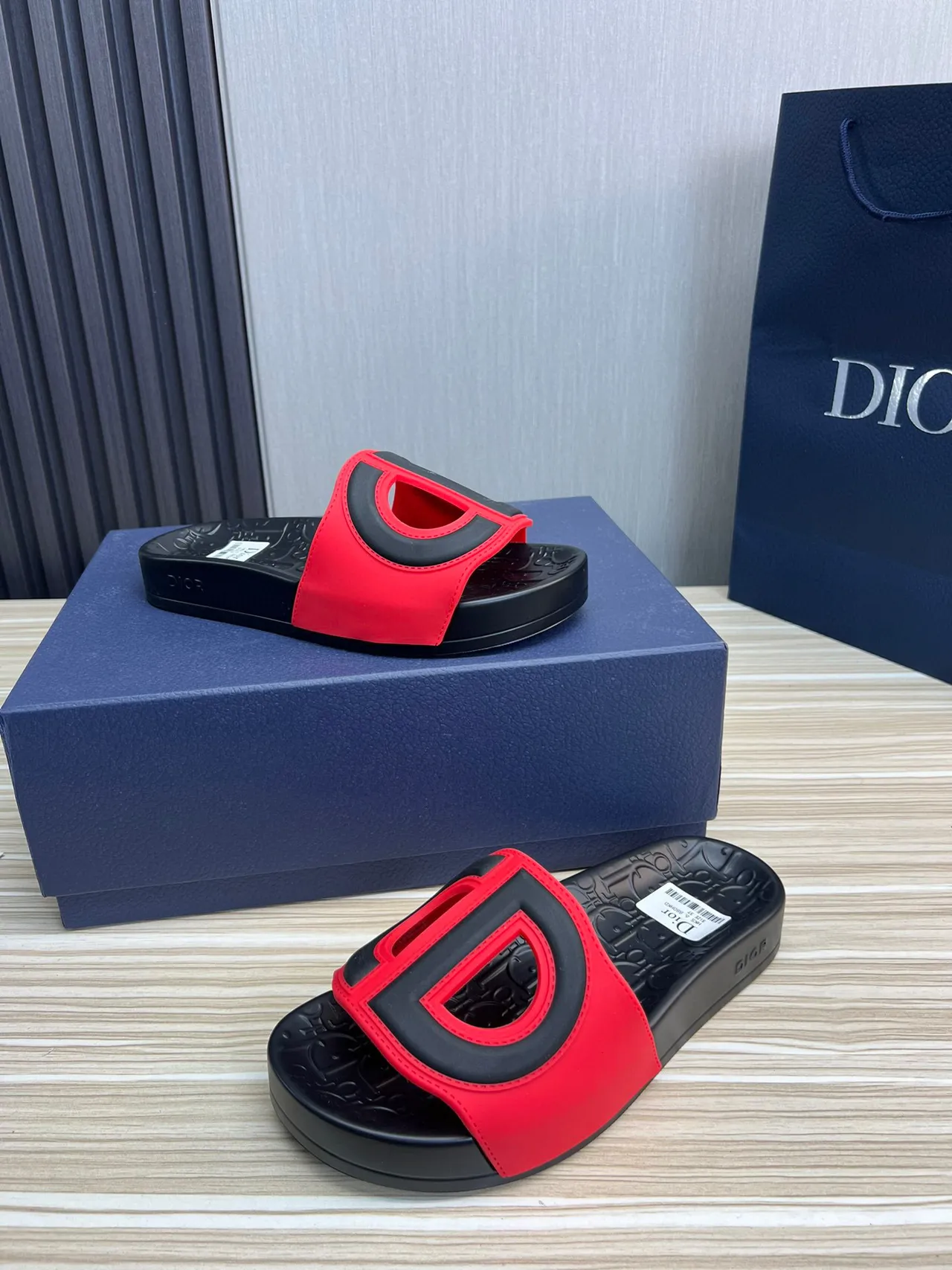Dior B27 Slide Red and Black Slippers 8