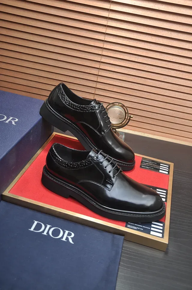 Dior Zapatos Oxford Negro Charol Punta Cap-Toe 4